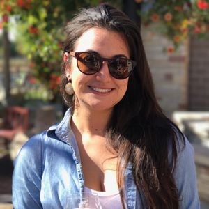 Meet your Posher, Madelyn
